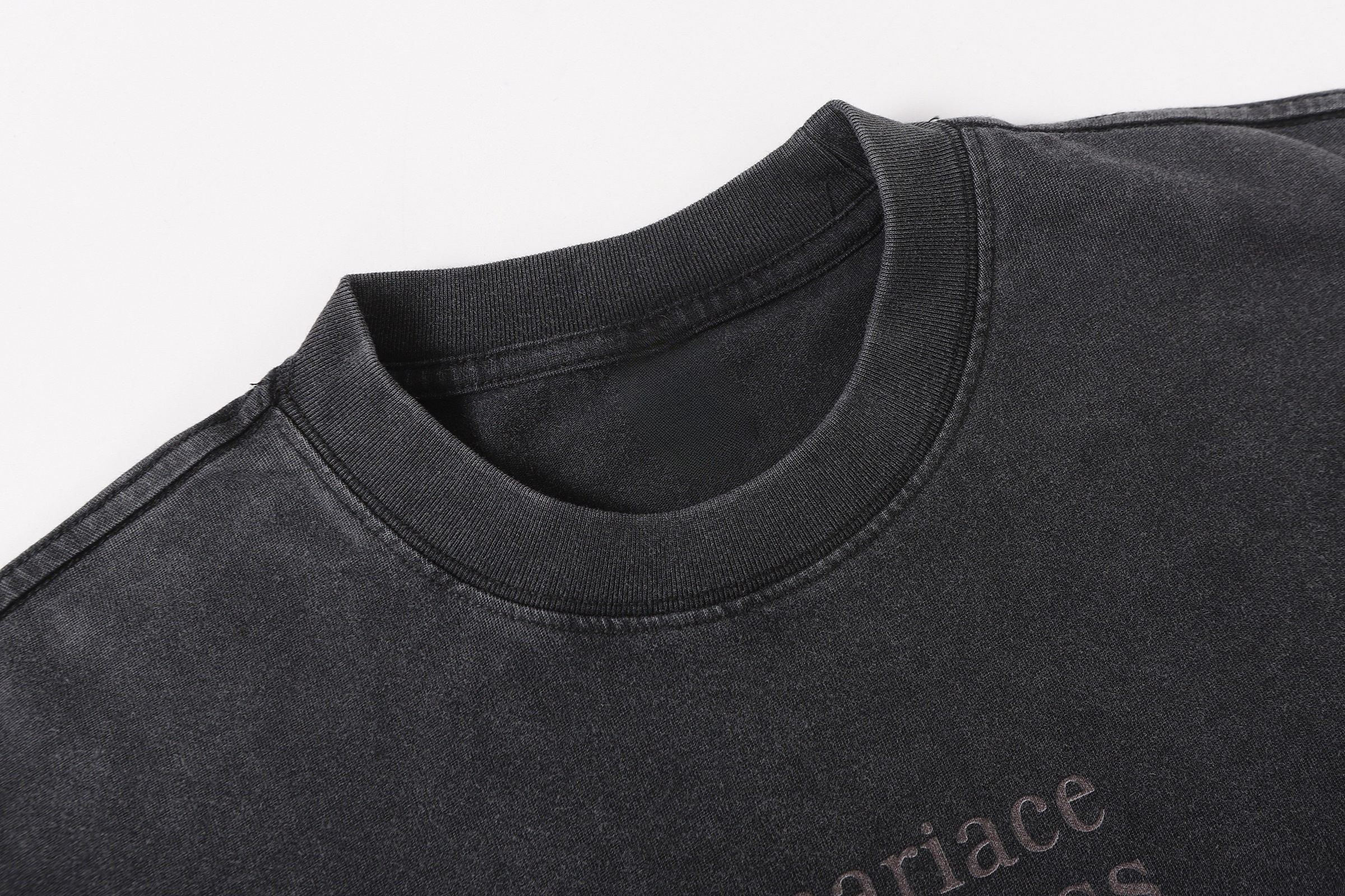 CapCabin Cross Graphic Vintage Long Sleeve Tee