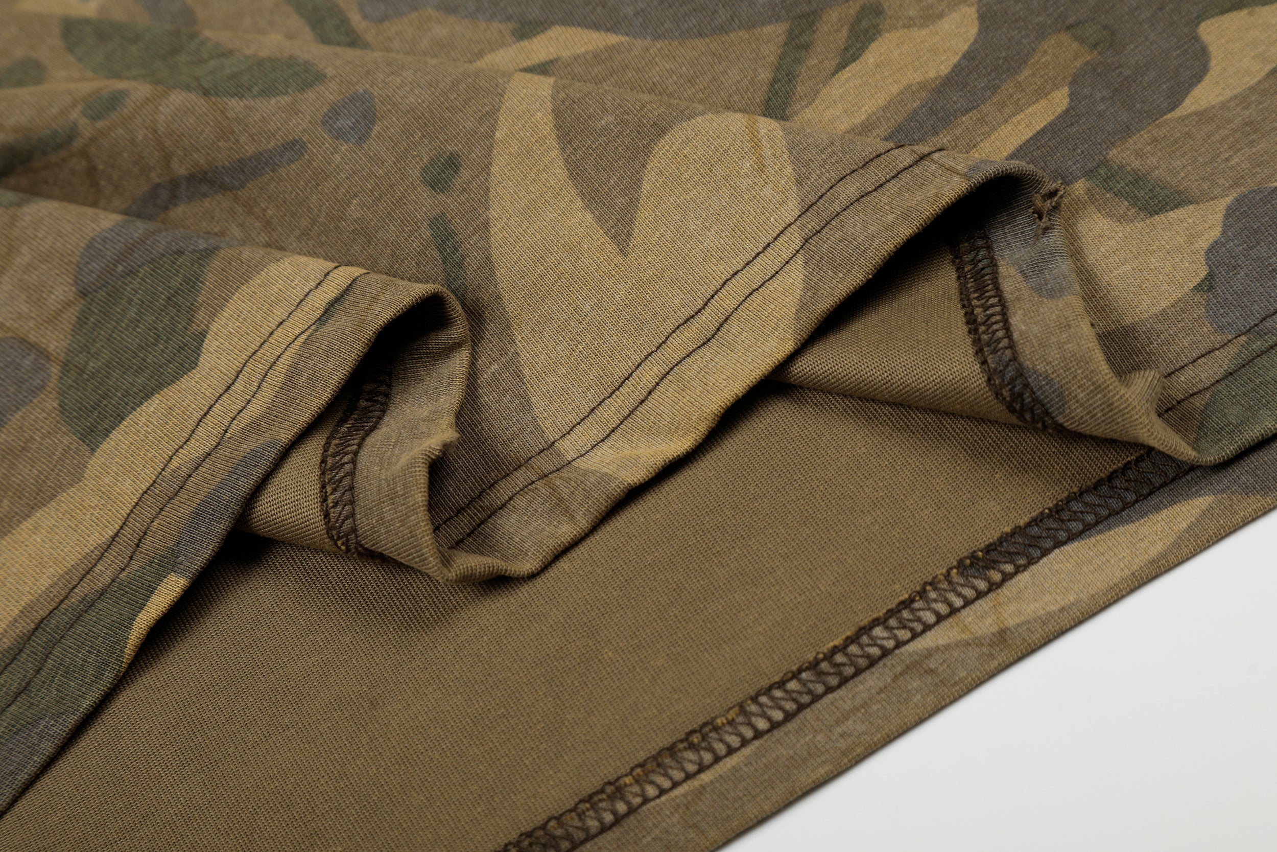 CapCabin Camo Graphic Long Sleeve Tee